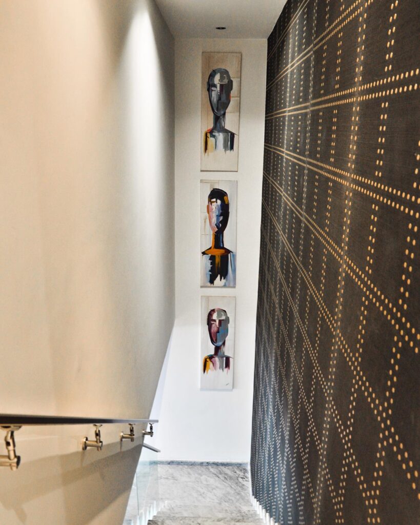 lamragalleries_1678957964_3059643625298426308_52818469884